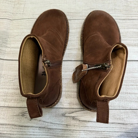 Birkenstock NWT Melrose Slip on Zip Up Ankle Suede Booties - Picture 3 of 7